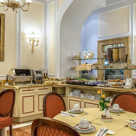 ألبيرجو ديل سيناتو فندق روما