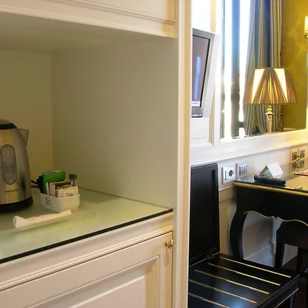 Del Senato 3* Ρώμη