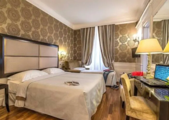 Hotell Del Senato 3*