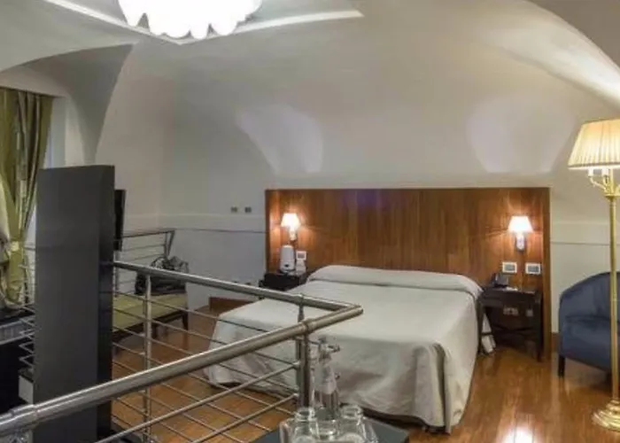 Hotell Del Senato 3*