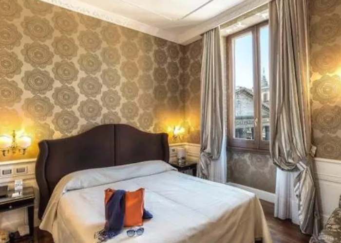 Del Senato Hotell 3*