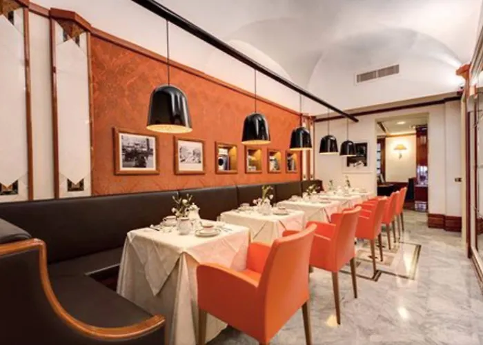 Del Senato Hotell 3*