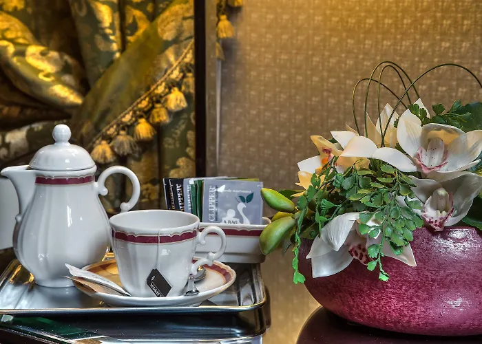 Hotell Del Senato 3*