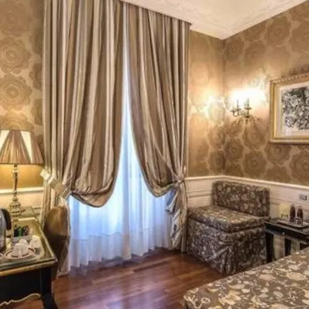 Hotel Del Senato