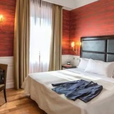 Hotel Del Senato Rome