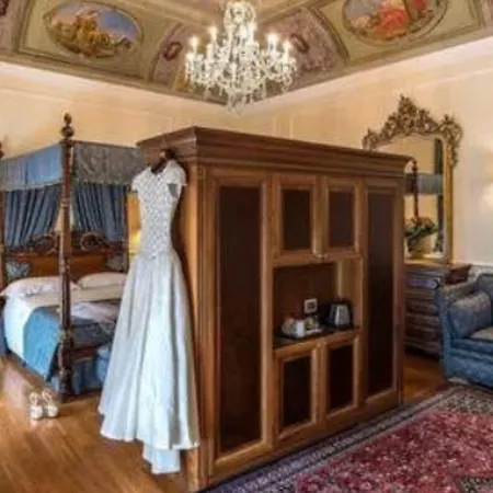 Hotel Del Senato